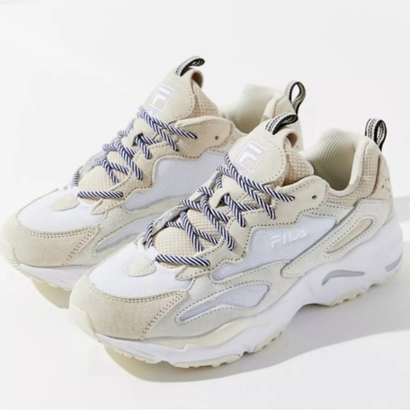 Fila Shoes - Fila Ray Tracer Beige & White Athletic Running Shoes Sneakers Size 6.5